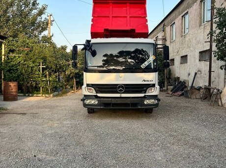 Mercedes Atego 818 2010