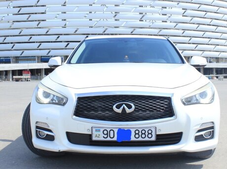 Infiniti Q50 2015