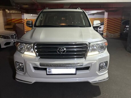 Toyota Land Cruiser 2013