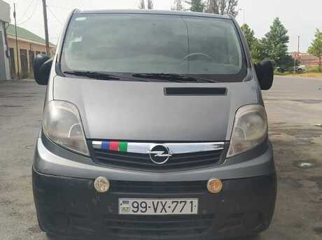 Opel Vivaro 2012