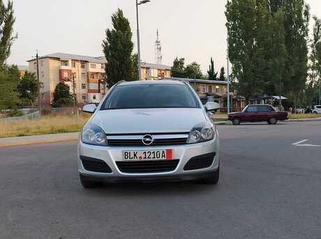 Opel Astra 2005