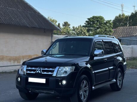 Mitsubishi Pajero 2009