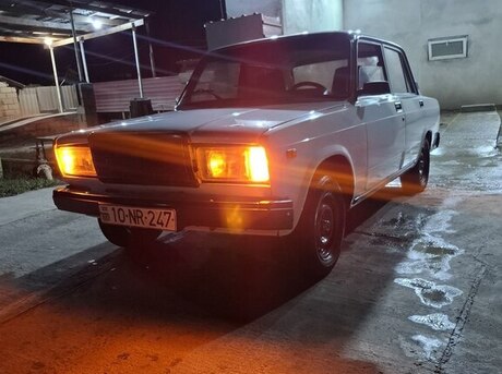 LADA (VAZ) 2107 2005