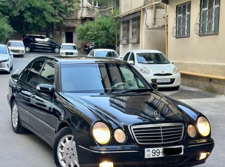 Mercedes E 220 d 2000