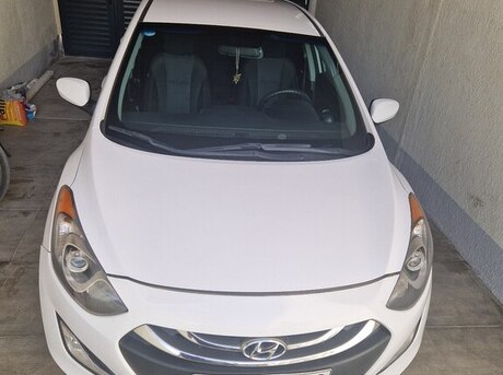Hyundai Elantra 2014
