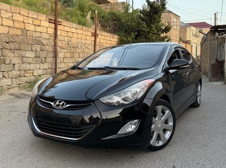 Hyundai Elantra 2012