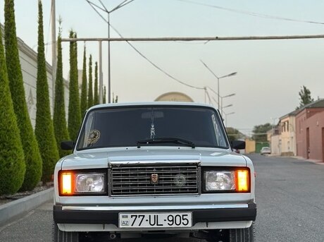 LADA (VAZ) 2107 2003
