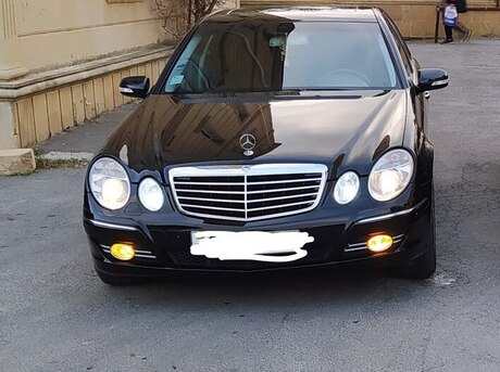 Mercedes E 260 2003