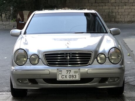 Mercedes E 320 2001