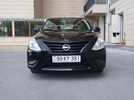 Nissan Sunny 2018