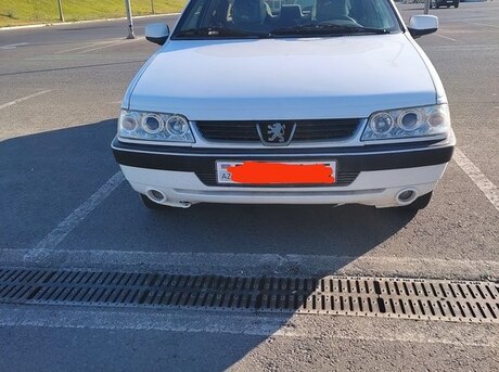 Peugeot 405
