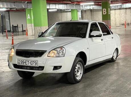 LADA (VAZ) Priora 2013
