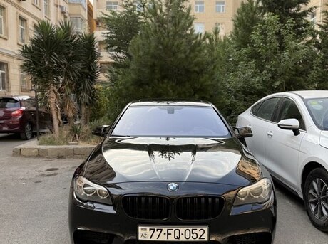 BMW 528