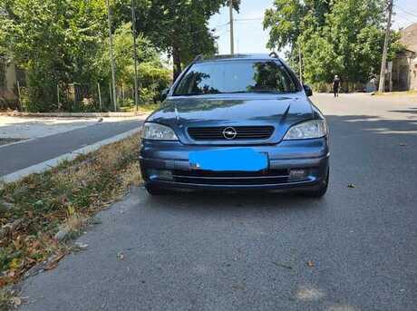Opel Astra 1998