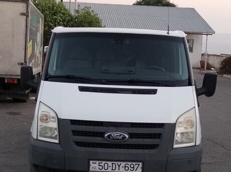 Ford Transit 2010