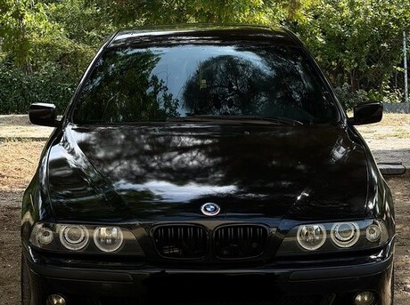 BMW 523 1998