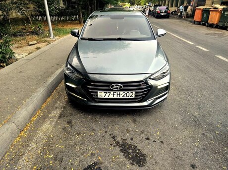 Hyundai Elantra 2017