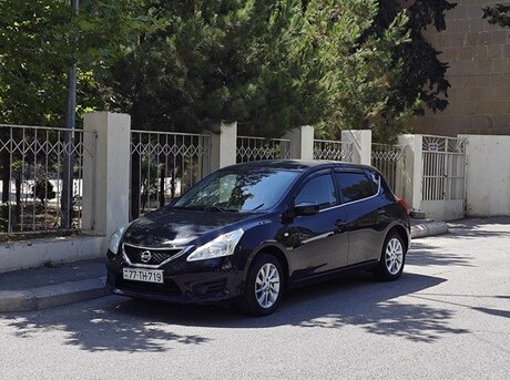 Nissan Tiida