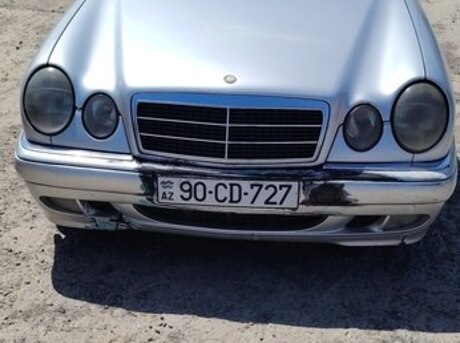 Mercedes E 240 1998