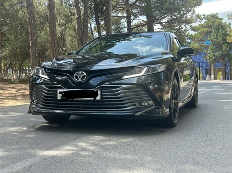 Toyota Camry 2018