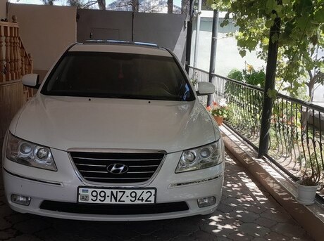 Hyundai Sonata 2009