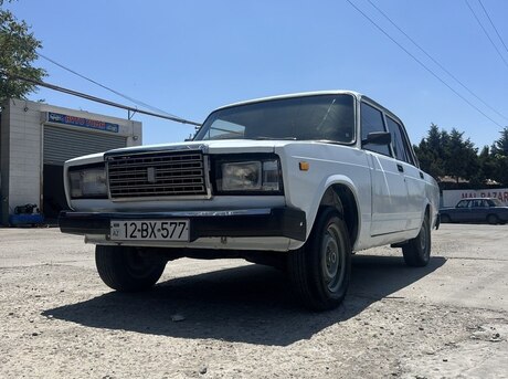LADA (VAZ) 2107 2005