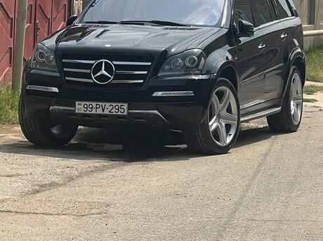 Mercedes GL 550