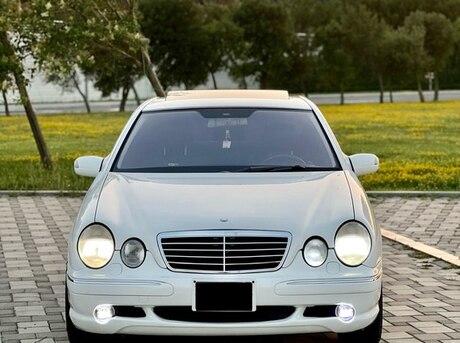 Mercedes E 320 2001