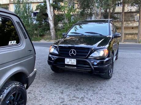 Mercedes ML 320 4MATIC 2003