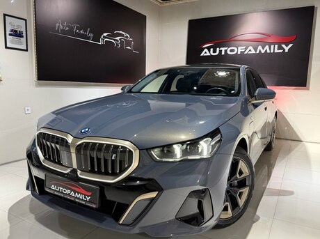 BMW i5