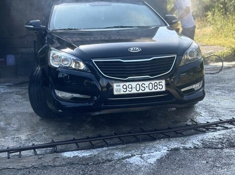 Kia Cadenza 2012