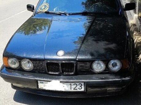 BMW 525