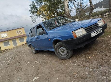 LADA (VAZ) 21099 1995