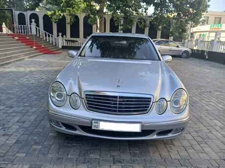 Mercedes E 320 2003