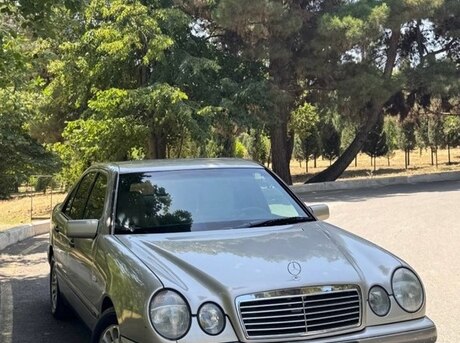 Mercedes E 230 1996