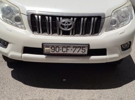 Toyota Land Cruiser Prado 2012