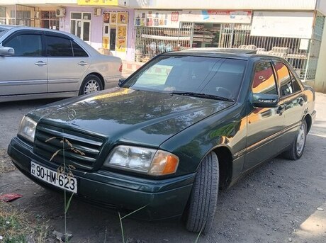 Mercedes C 180
