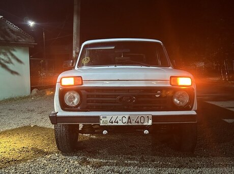LADA (VAZ) Niva
