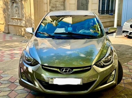 Hyundai Avante 2015