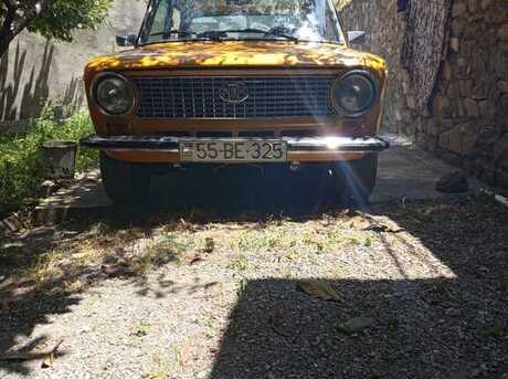 LADA (VAZ) 21011