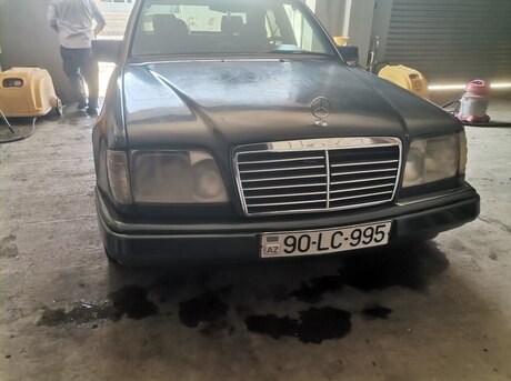 Mercedes E 220 1995