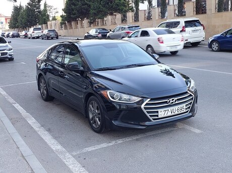 Hyundai Elantra 2018