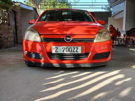Opel Astra 2004