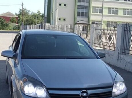 Opel Astra 2004