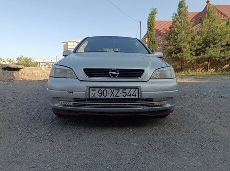Opel Astra 1998