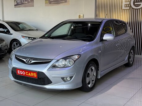 Hyundai i30 2010