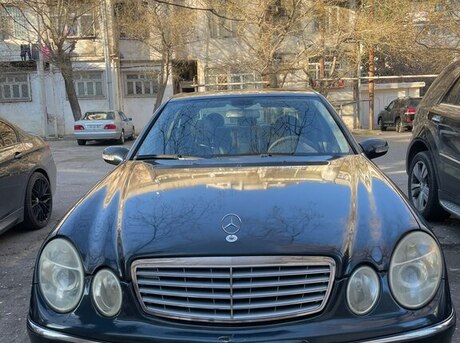 Mercedes E 240 2002