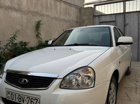 LADA (VAZ) Priora 2015