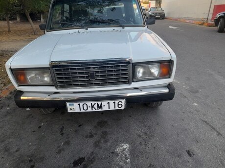 LADA (VAZ) 2107