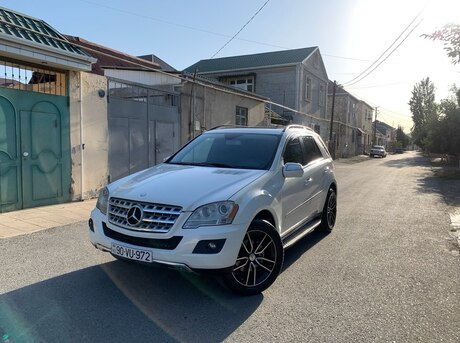 Mercedes ML 350 4MATIC 2010